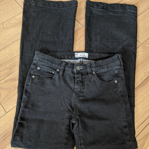 𝅺Free People black denim jeans with a slight flare